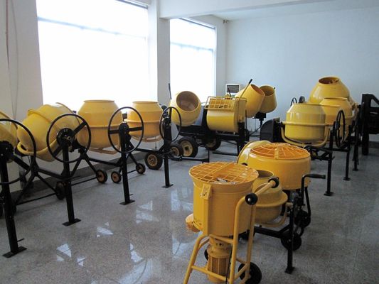 Cấu trúc tiểu thuyết Máy trộn bê tông xi măng mini Loại cánh quạt với bình chịu áp lực
