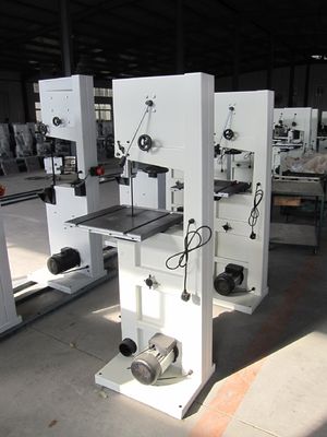 Máy cưa băng màu tùy chỉnh Công cụ làm việc bằng gỗ theo phong cách dọc