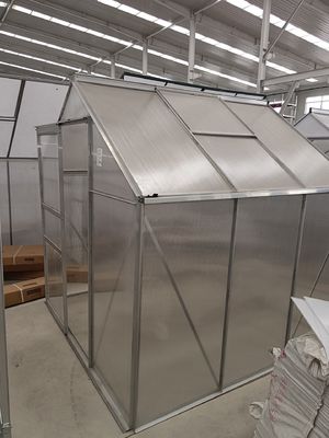 Máy làm vườn 5cm Khung nhôm Spire Garden Solar Green House