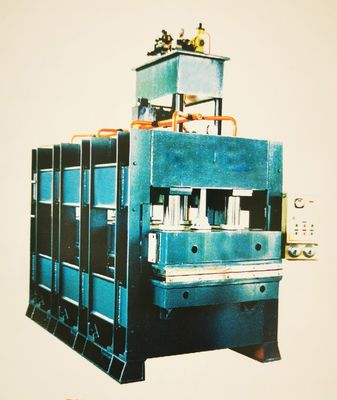 Cấu trúc vững chắc Máy ép chế biến gỗ Máy ép nóng thủy lực